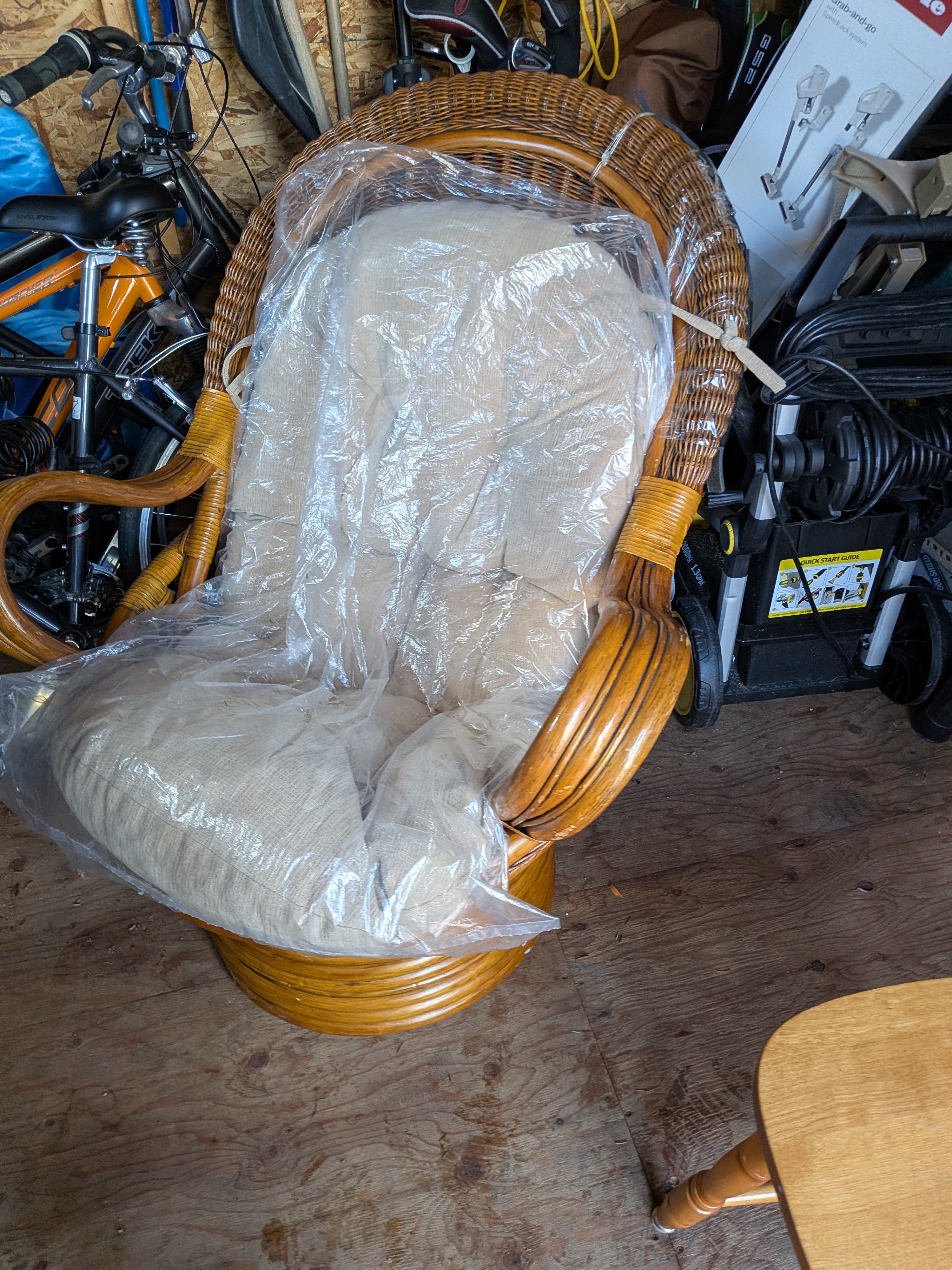 Custom Rattan/Wicker Revolving Leisure Chair